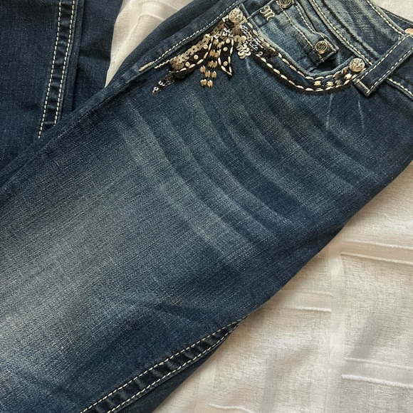 EUC Miss Me Bootcut Embellished Boot Cut Jeans size 31 - Picture 2 of 8